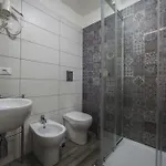 فندق مبيت وإفطار Un Attimo A 4*