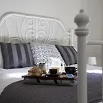 Un Attimo A فندق مبيت وإفطار
