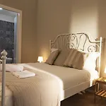 فندق مبيت وإفطار Un Attimo A 4*