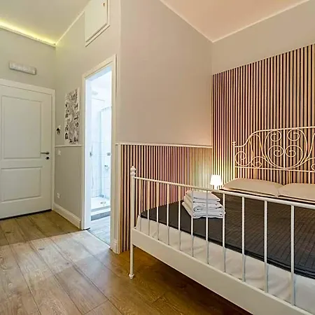 Frühstückspension Un Attimo A 4*
