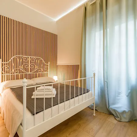 Bed & Breakfast Un Attimo A Rome