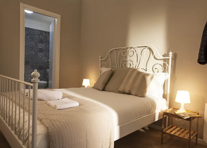 Bed & Breakfast Un Attimo A 4*